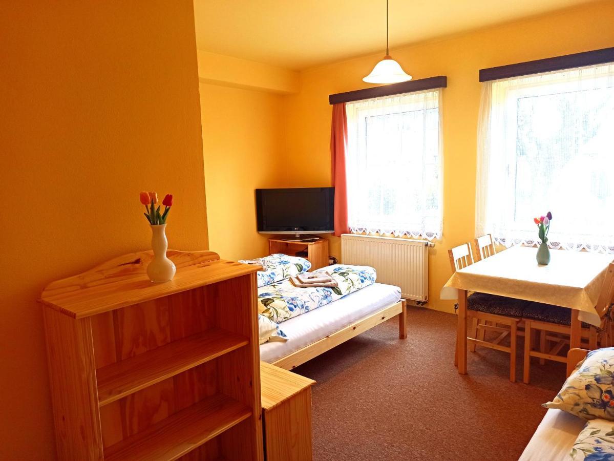 Homestay P&p - Soukrome 2-3 Luzkove S Vlastni Kuchyni A Koupelnou