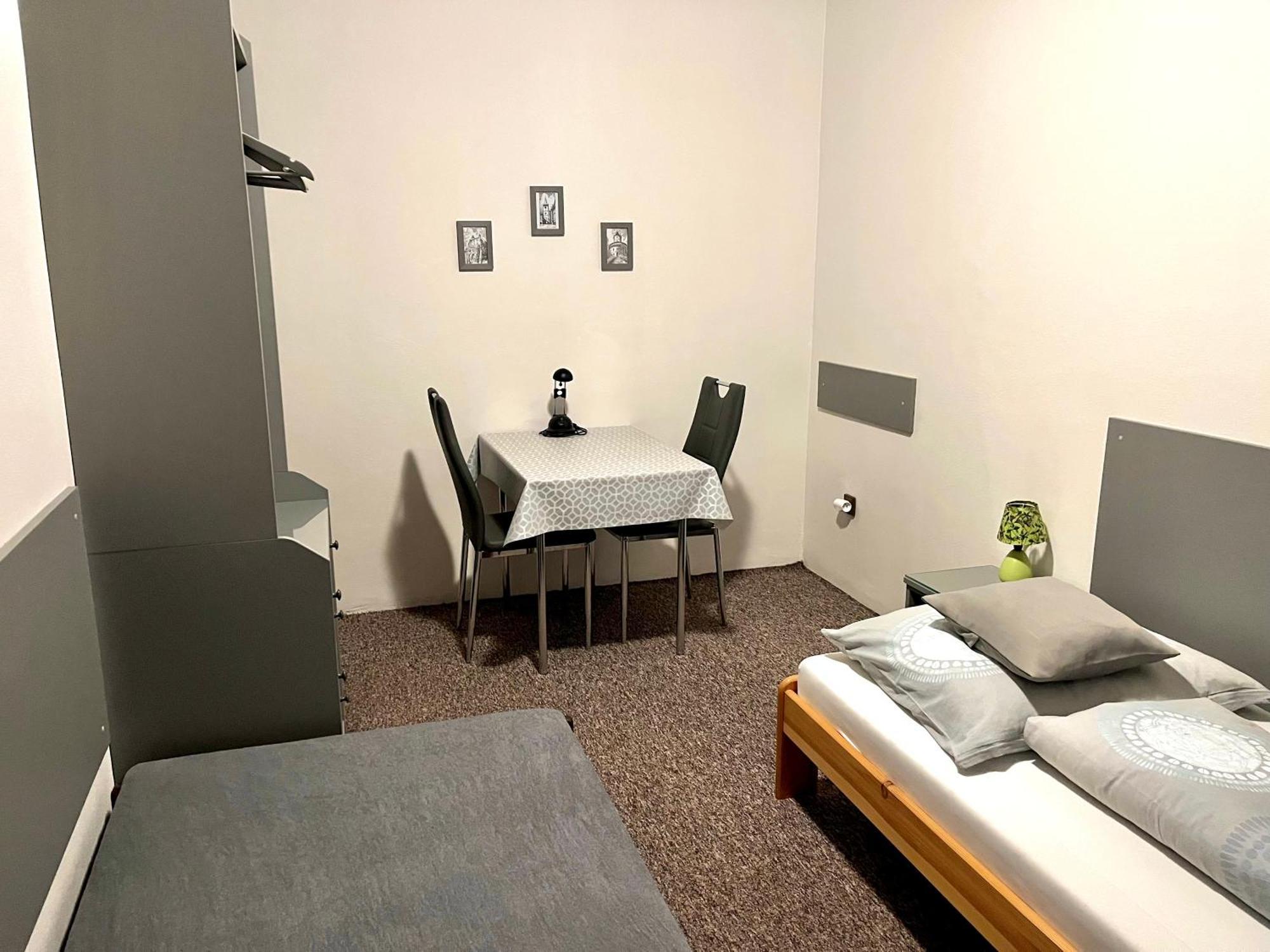 Homestay P&p - Soukrome 2-3 Luzkove S Vlastni Kuchyni A Koupelnou